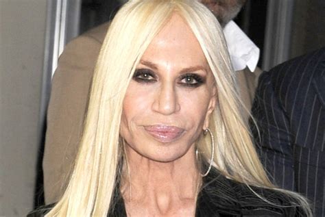 Donatella Versace oggi: figlia, età, altezza e patrimonio 